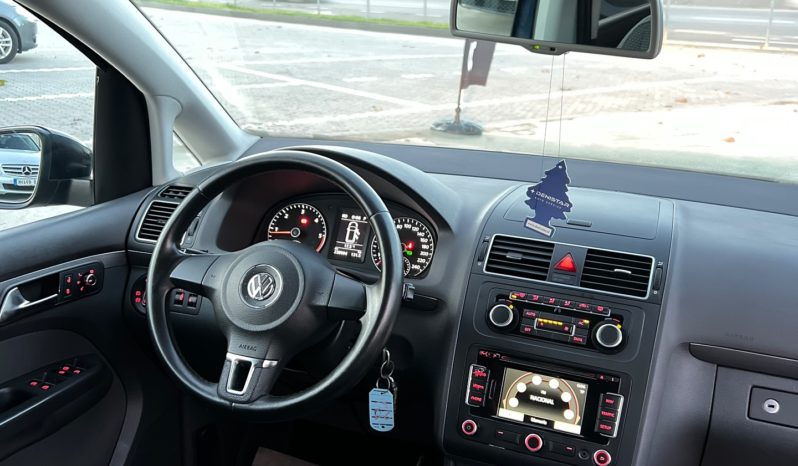 VW Touran 1.6 TDI full