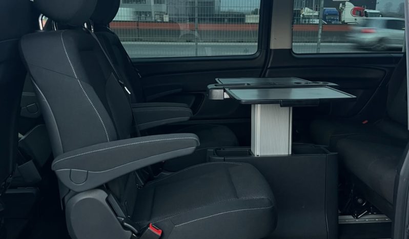 Mercedes-Benz V220d full