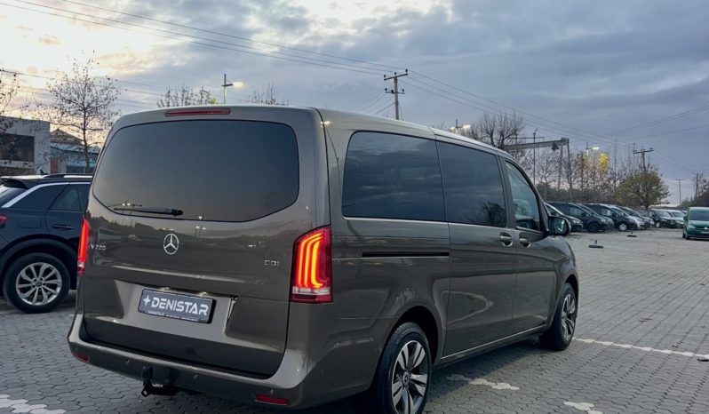 Mercedes-Benz V220d full