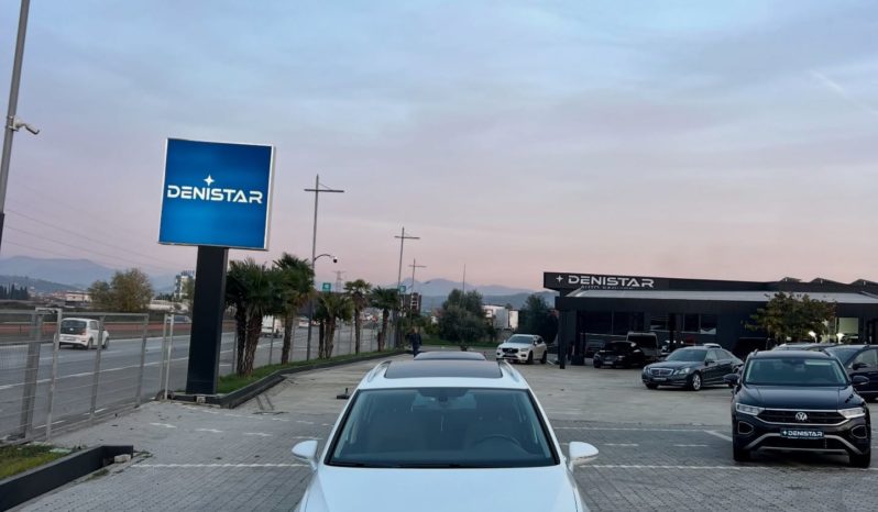 VW Golf SPORTSVAN 1.6 TDI full