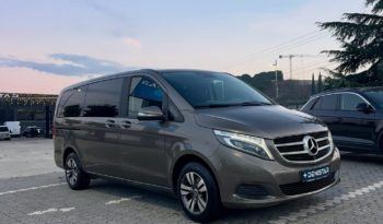Mercedes-Benz V220d full