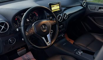 Mercedes-Benz B180d full