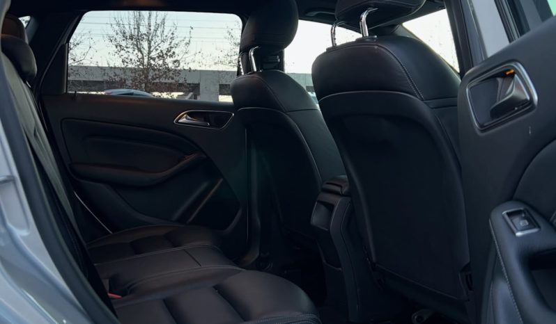 Mercedes-Benz B180d full