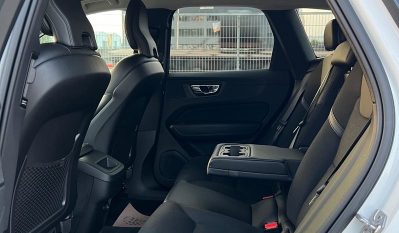 Volvo XC60 2.0 *D4 AWD full
