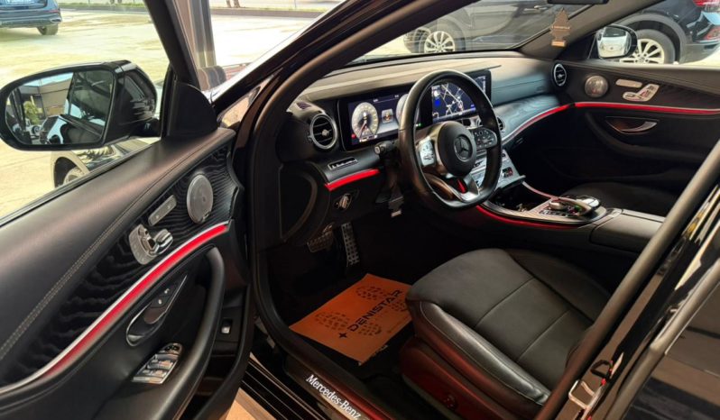 Mercedes-Benz E220d 4Matic ///AMG Style/// full