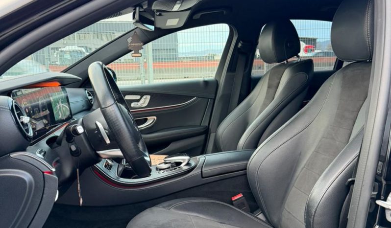 Mercedes-Benz E220d 4Matic ///AMG Style/// full