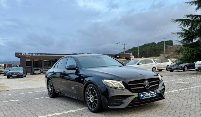 Mercedes-Benz E220d 4Matic ///AMG Style/// full